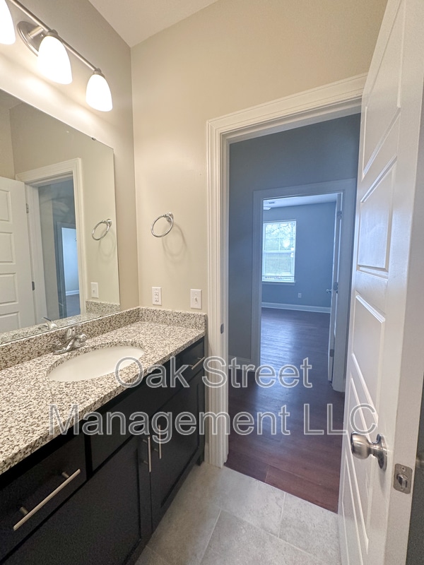 Building Photo - 4607 Plaza Hills Ln