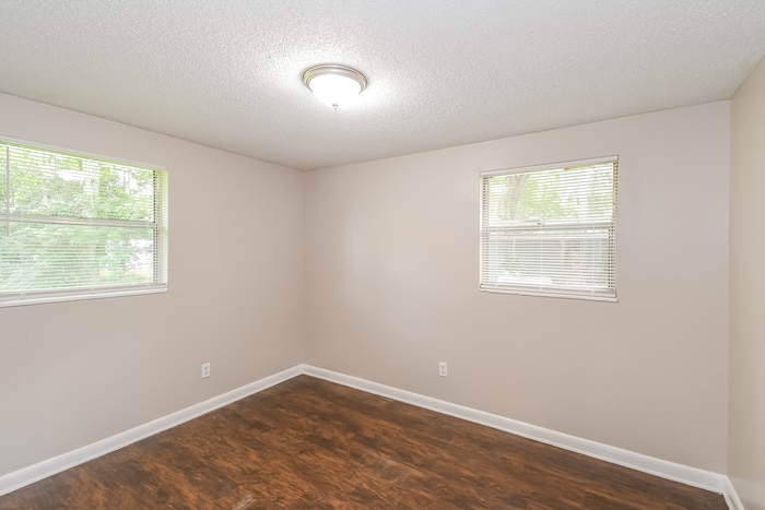 Building Photo - 6019 Verdes Rd