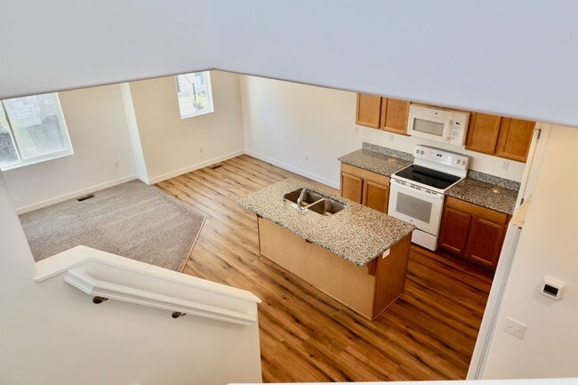 Building Photo - 15104 S Wild Horse Wy