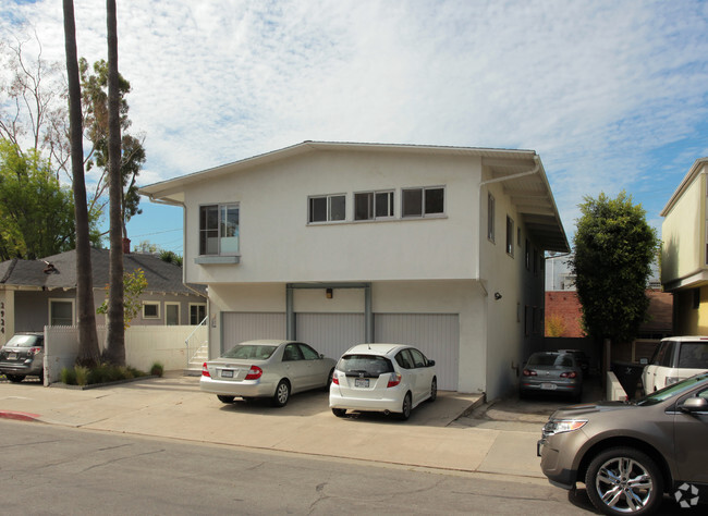 Primary Photo - 2922 2nd St