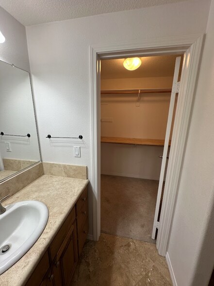 Building Photo - 2750 Artesia Blvd