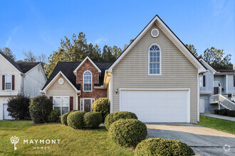 Building Photo - Elegant 4 Bedroom