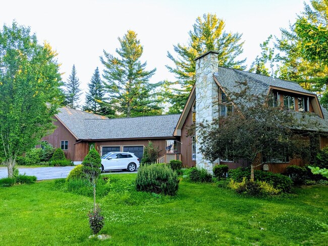 Building Photo - 66 Paquette Dr