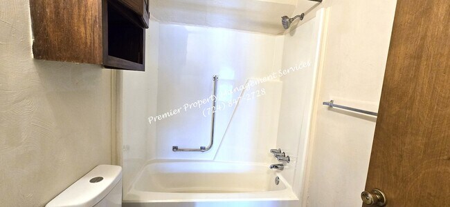 Building Photo - 268 Mohawk School Rd