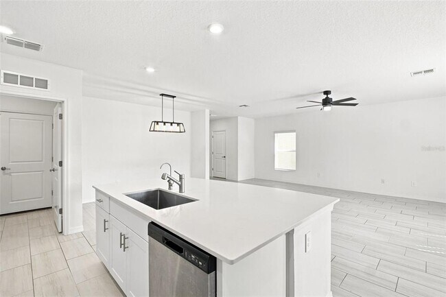 Building Photo - 35418 Ackley Trce