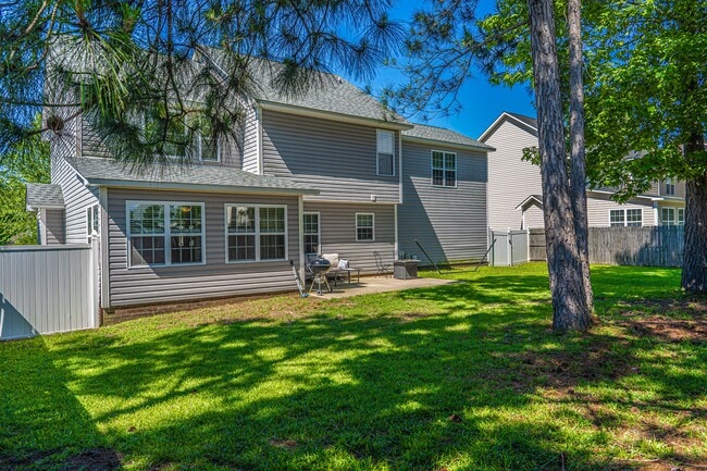 Building Photo - 191 Trenton Pl