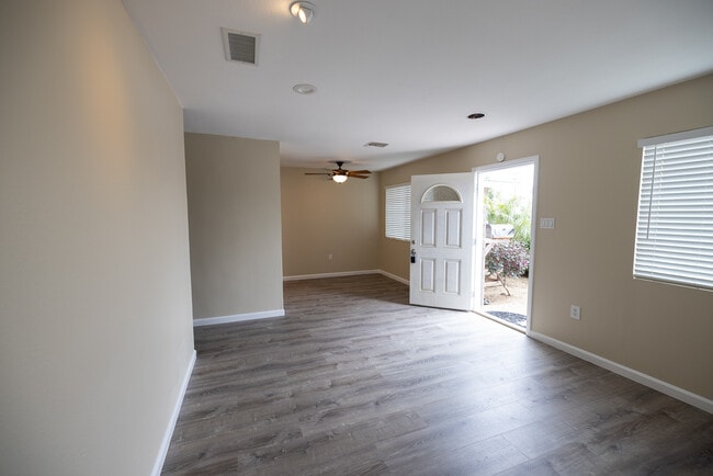 Building Photo - 3505 Idlewild Way