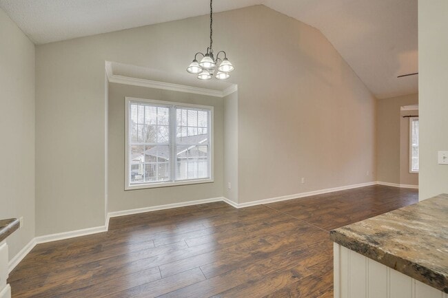 Building Photo - 3817 Rockford St