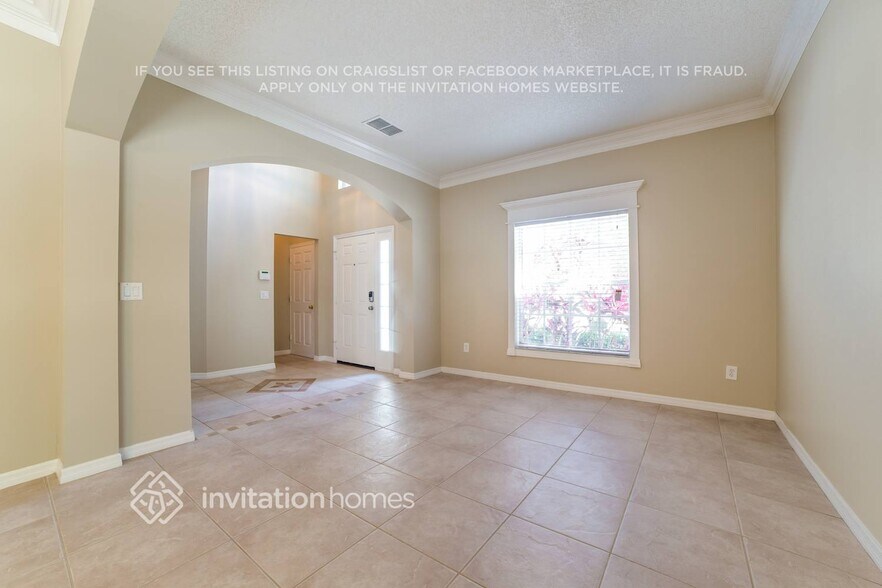 Building Photo - 2103 Hammock Moss Dr