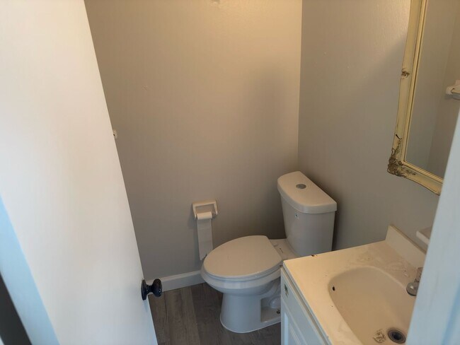 Building Photo - Spacious Orlando Home on Quiet Cul-de-Sac