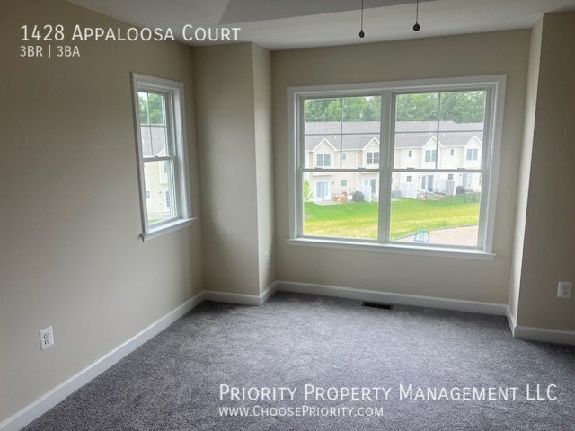 Building Photo - 1428 Appaloosa Ct