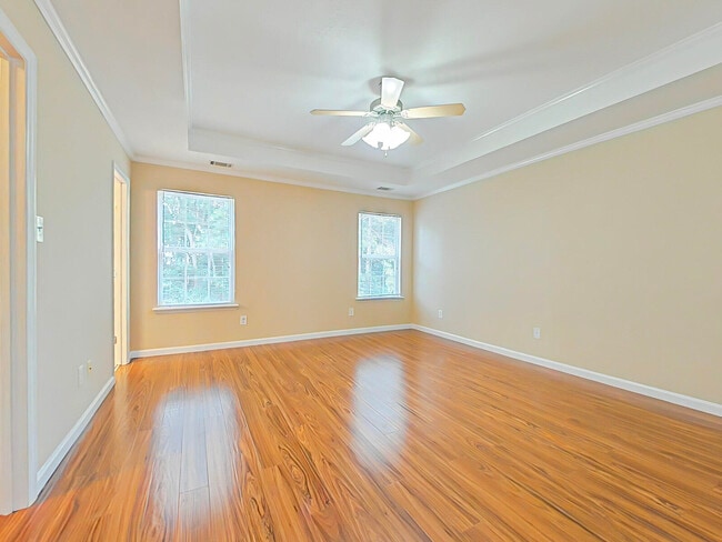 Building Photo - 709 Lakeside Landing Ct