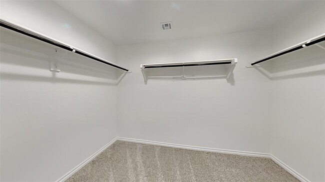 Building Photo - 4220 Colt Dr