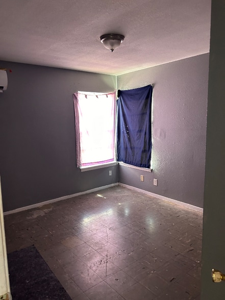 Building Photo - 3103 Jane Ellen St