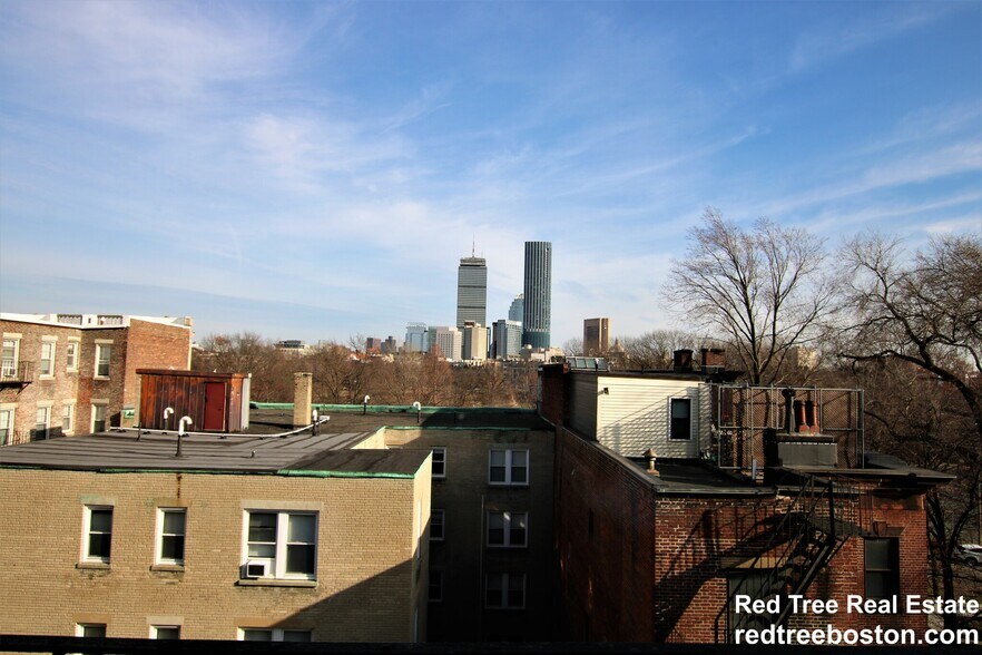 Building Photo - 11 Queensberry St