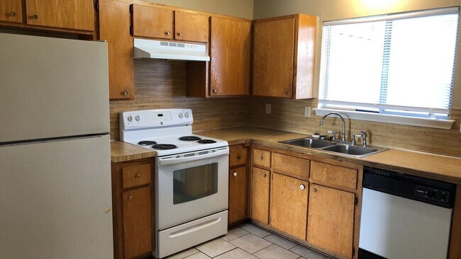 Building Photo - COMING SOON!