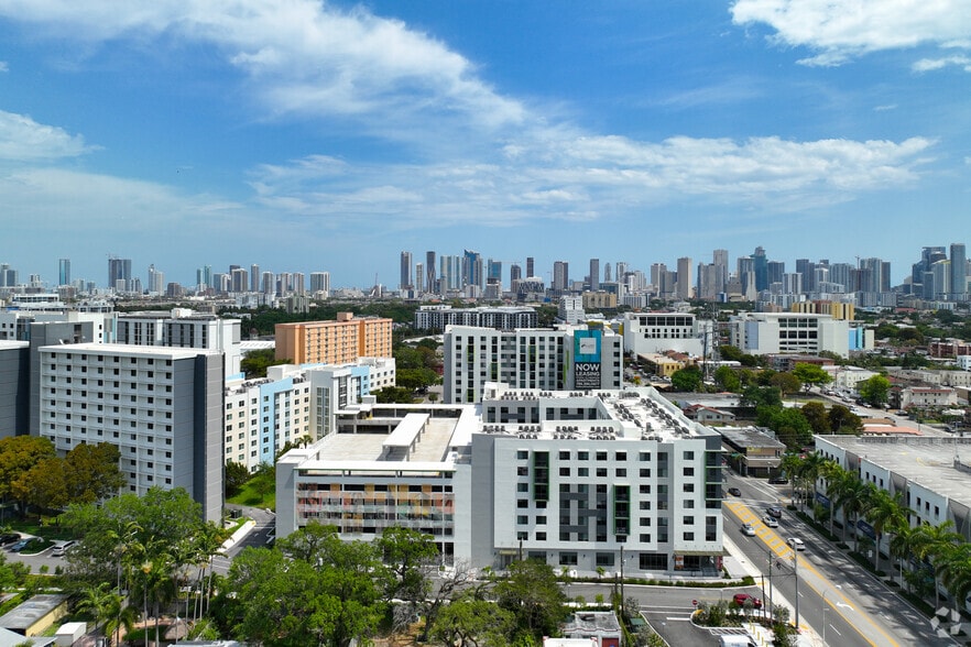 Aerial View of the Paseo Del Rio Garage and West Side of the Building - Paseo Del Rio