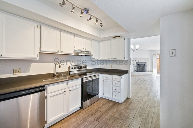 Building Photo - 3033 N 37th St