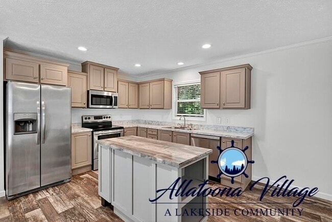 Building Photo - Complete Privacy in this new 3BR/2Bth House at Lake Allatoona! Pet friendly!