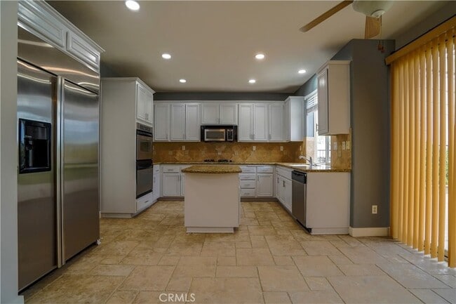 Building Photo - 20640 Pesaro Way