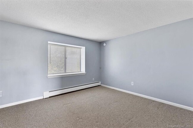 Building Photo - 675 Townsend Ave