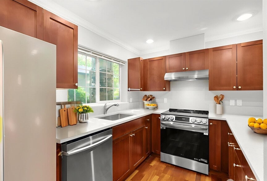 Kitchen - 25025 SE Klahanie Blvd