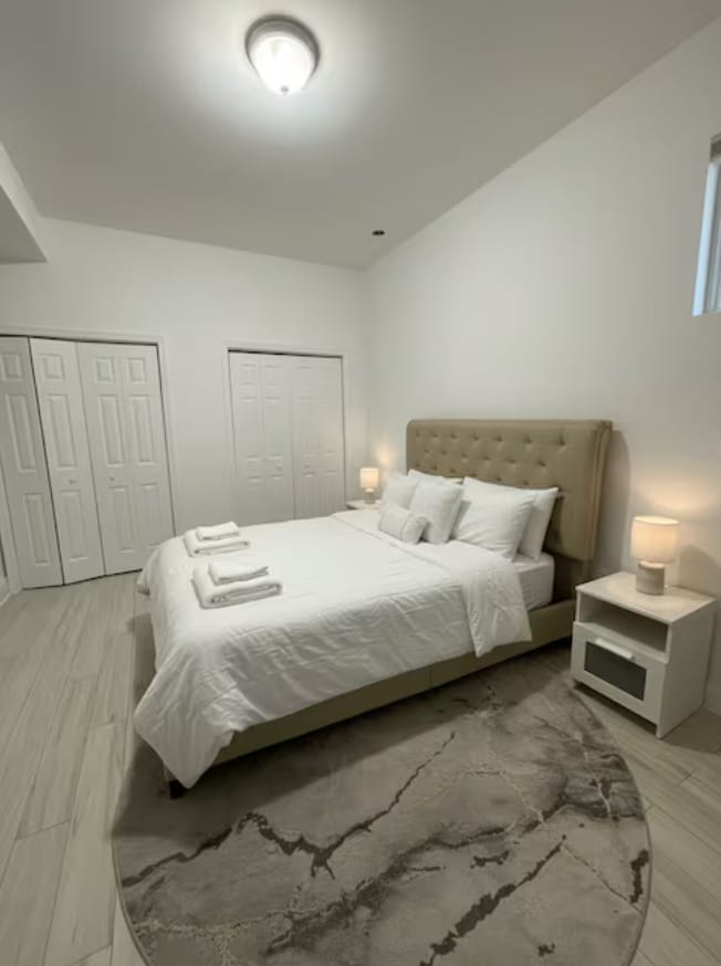 Building Photo - 7718 Shreve Rd