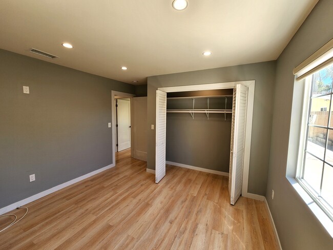 ADU - 13863 Burton St