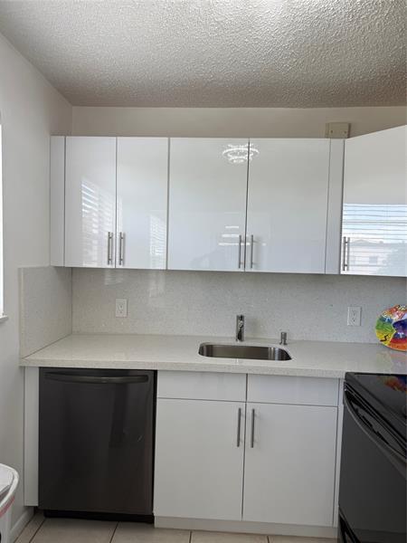 Building Photo - 144 Farnham F