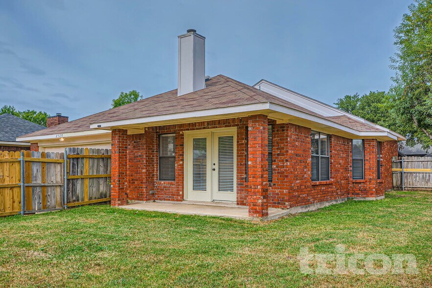Building Photo - 2528 Widgeon Way
