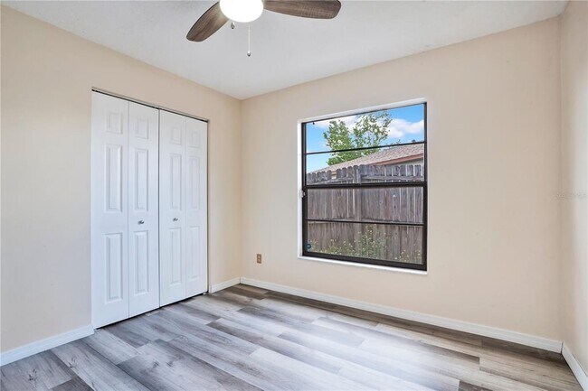 Building Photo - 4805 Kingston Cir