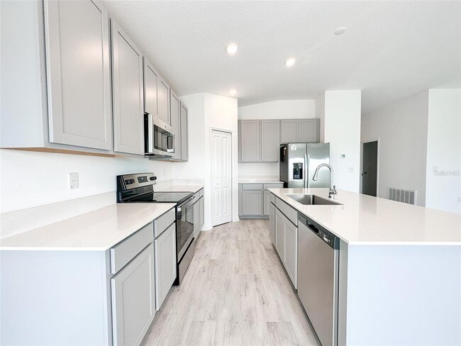 Building Photo - 2302 Burney Fls Ln