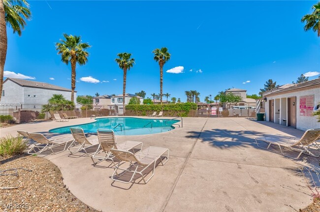 Building Photo - 9979 Keephills St