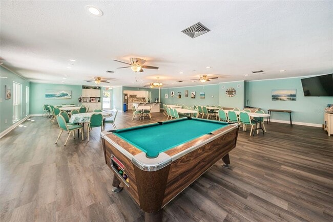 Building Photo - 1000 Crane Ct