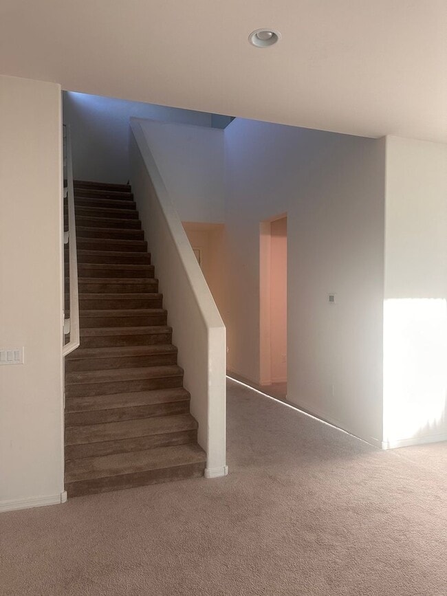Building Photo - PRICE DROP!!!! Beautiful Property in Oro Valley - 4 Bedroom 2.5 Bath