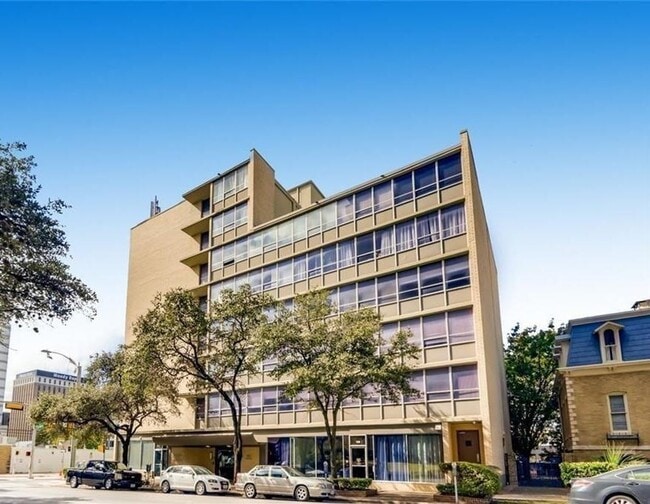 Building Photo - 1800 Lavaca St