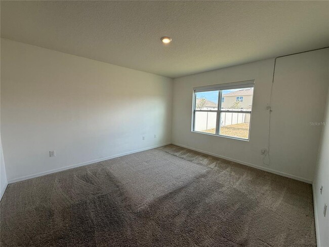 Building Photo - 1731 Setter Ave