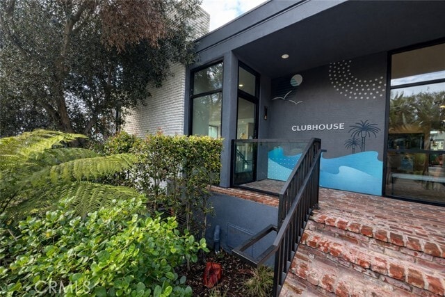 Building Photo - 630 The Village