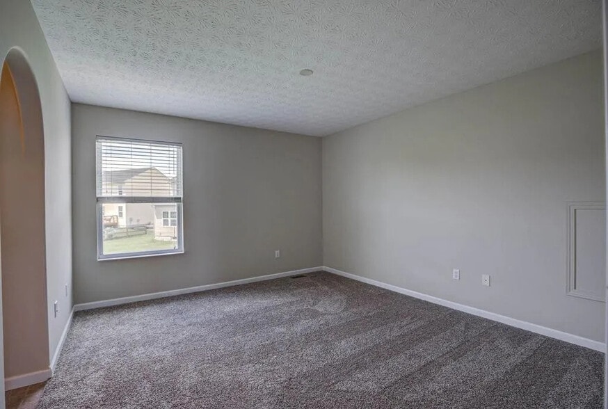 Building Photo - 4731 Springwood Ct