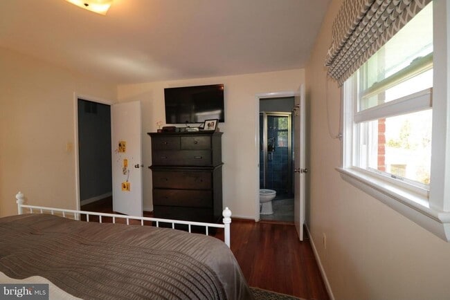 Building Photo - 1113 Chiswell Ln