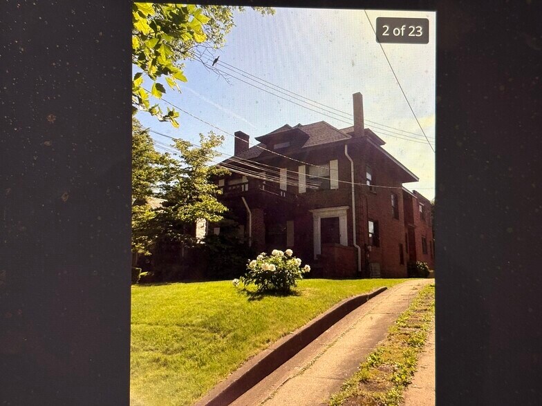 Building Photo - 1912 Wightman St