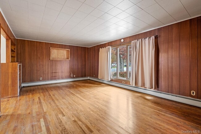 Building Photo - 7 Red Top Rd