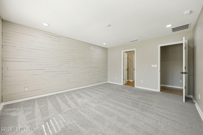 Building Photo - 241 Peter Island Dr