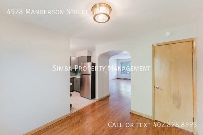 Building Photo - 4928 Manderson St