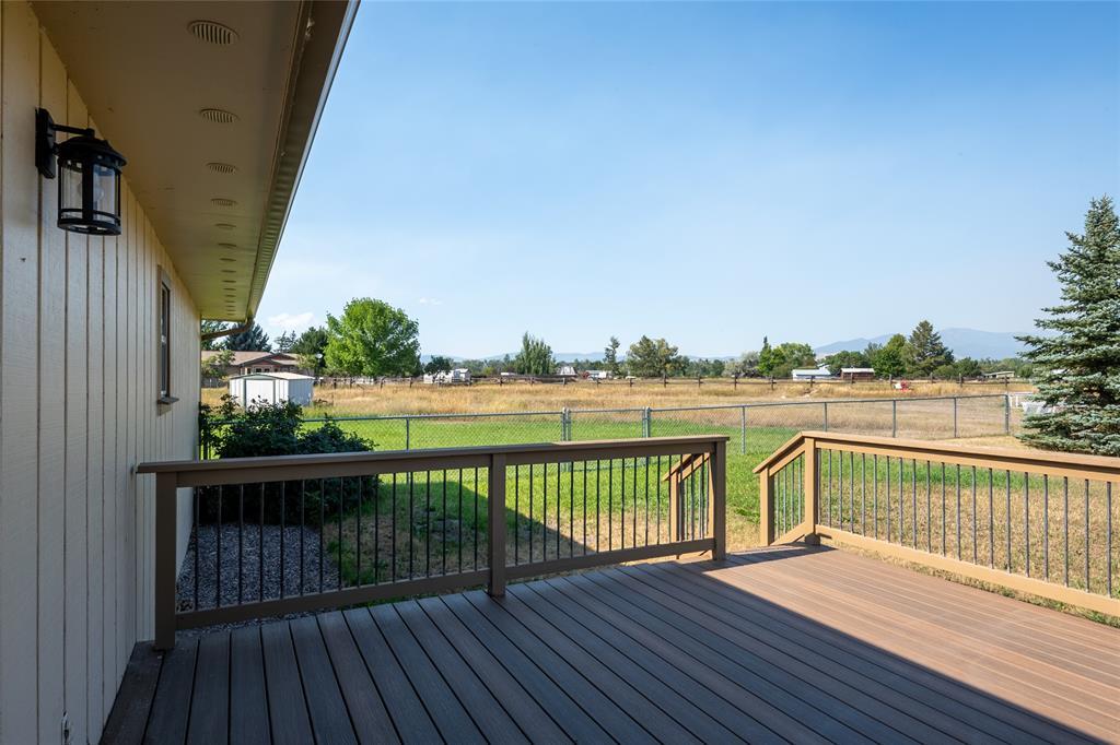 Building Photo - 1120 Tyro Ct