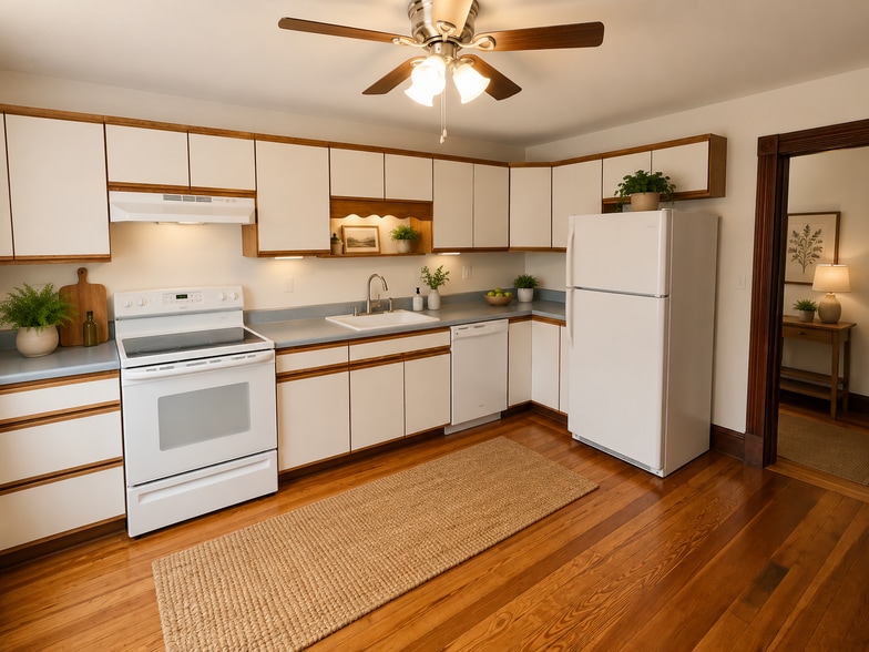 Eat In Kitchen - 248 Brown St