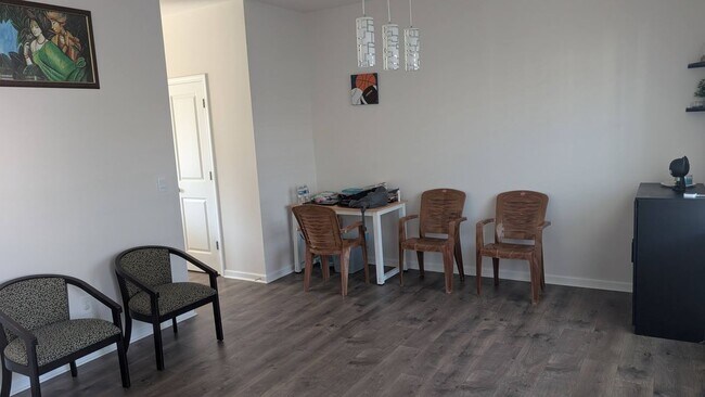 Building Photo - 3599 Village Springs Dr