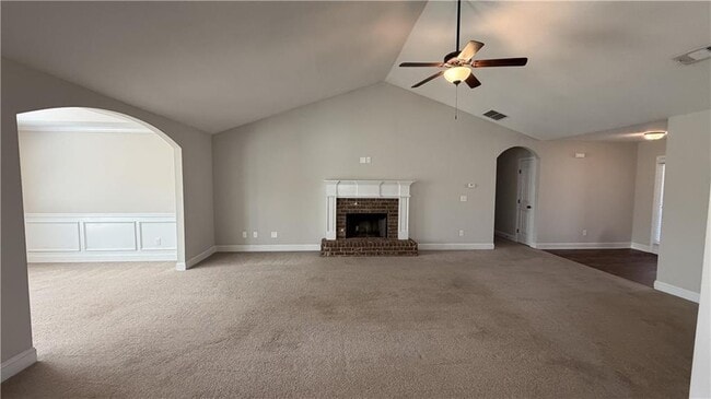 Building Photo - 707 River Mist Cir