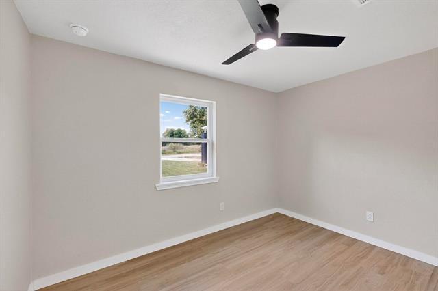 Building Photo - 208 Ponderosa Ln