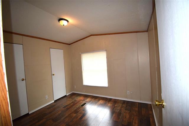 Building Photo - 6000 Spring Creek Rd